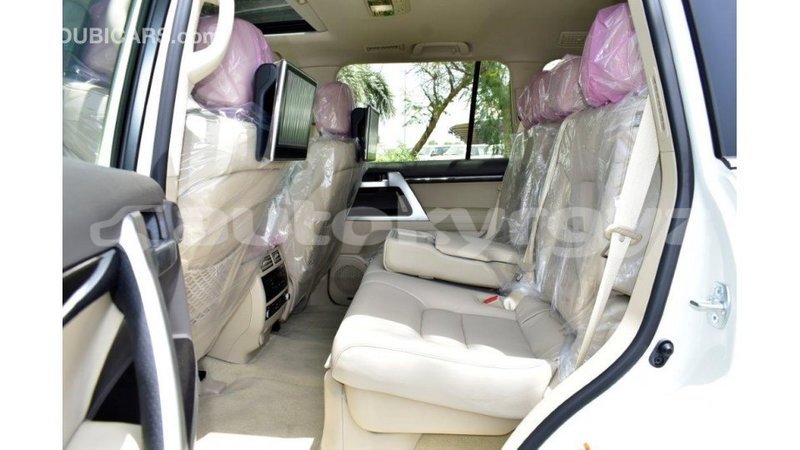 Big with watermark toyota land cruiser batken import dubai 3634