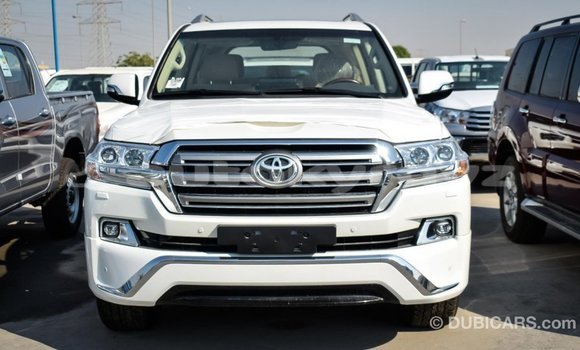 Buy Import Toyota Land Cruiser White Car in Import - Dubai in Batken Buy Import Toyota Land Cruiser White Car in Import - Dubai in Batken