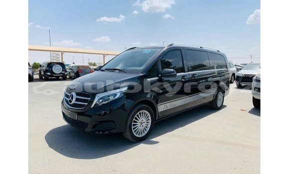 Buy Import Mercedes-Benz 250 Black Car in Import - Dubai in Batken Buy Import Mercedes-Benz 250 Black Car in Import - Dubai in Batken