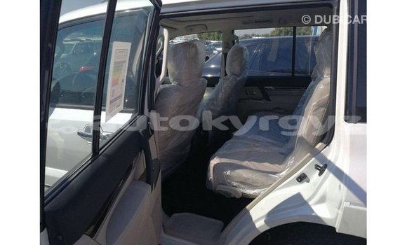 Buy Import Mitsubishi Pajero White Car in Import - Dubai in Batken Buy Import Mitsubishi Pajero White Car in Import - Dubai in Batken