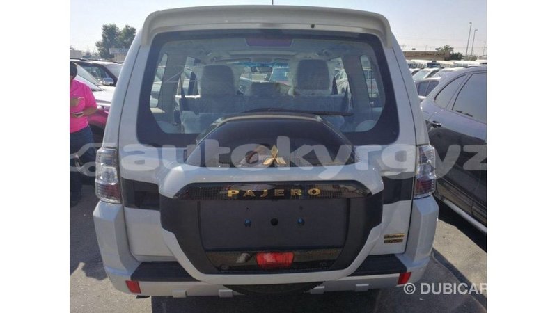 Big with watermark mitsubishi pajero batken import dubai 3671