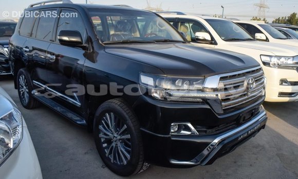 Buy Import Toyota Land Cruiser Black Car in Import - Dubai in Batken Buy Import Toyota Land Cruiser Black Car in Import - Dubai in Batken