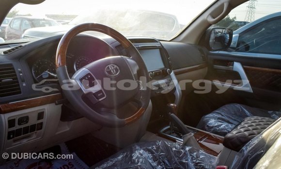 Buy Import Toyota Land Cruiser Black Car in Import - Dubai in Batken Buy Import Toyota Land Cruiser Black Car in Import - Dubai in Batken