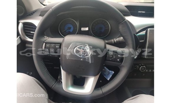Buy Import Toyota Hilux Other Car in Import - Dubai in Batken Buy Import Toyota Hilux Other Car in Import - Dubai in Batken