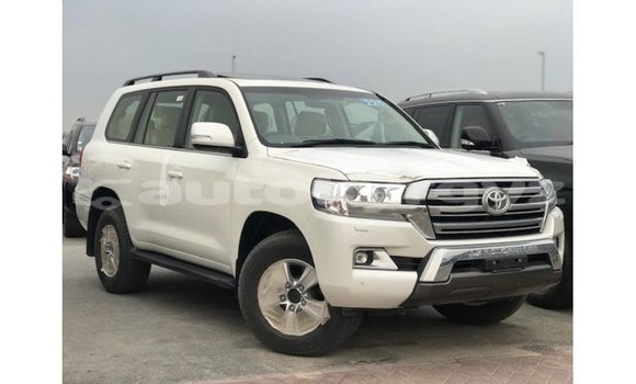 Buy Import Toyota Land Cruiser White Car in Import - Dubai in Batken Buy Import Toyota Land Cruiser White Car in Import - Dubai in Batken