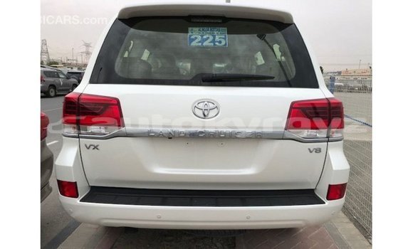 Buy Import Toyota Land Cruiser White Car in Import - Dubai in Batken Buy Import Toyota Land Cruiser White Car in Import - Dubai in Batken