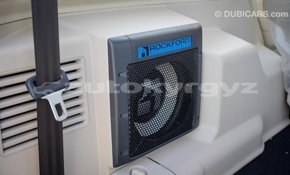 Buy Import Mitsubishi Pajero White Car in Import - Dubai in Batken Buy Import Mitsubishi Pajero White Car in Import - Dubai in Batken