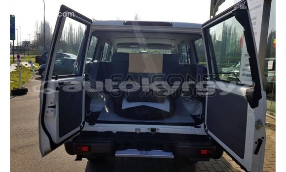 Buy Import Toyota Land Cruiser White Car in Import - Dubai in Batken Buy Import Toyota Land Cruiser White Car in Import - Dubai in Batken