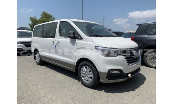 Buy Import Hyundai Accent White Car in Import - Dubai in Batken Buy Import Hyundai Accent White Car in Import - Dubai in Batken