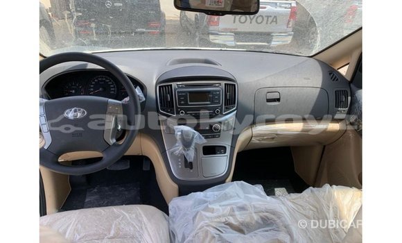 Buy Import Hyundai Accent White Car in Import - Dubai in Batken Buy Import Hyundai Accent White Car in Import - Dubai in Batken