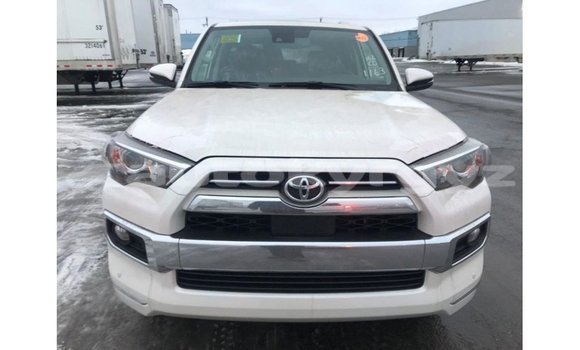 Buy Import Toyota 4Runner White Car in Import - Dubai in Batken Buy Import Toyota 4Runner White Car in Import - Dubai in Batken
