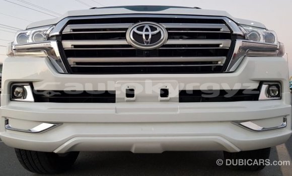 Buy Import Toyota Land Cruiser White Car in Import - Dubai in Batken Buy Import Toyota Land Cruiser White Car in Import - Dubai in Batken