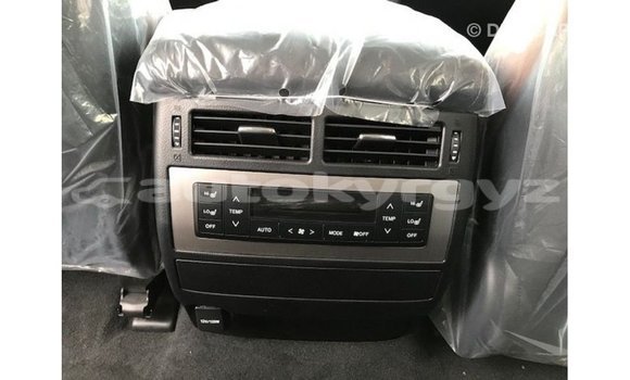 Buy Import Toyota Land Cruiser White Car in Import - Dubai in Batken Buy Import Toyota Land Cruiser White Car in Import - Dubai in Batken