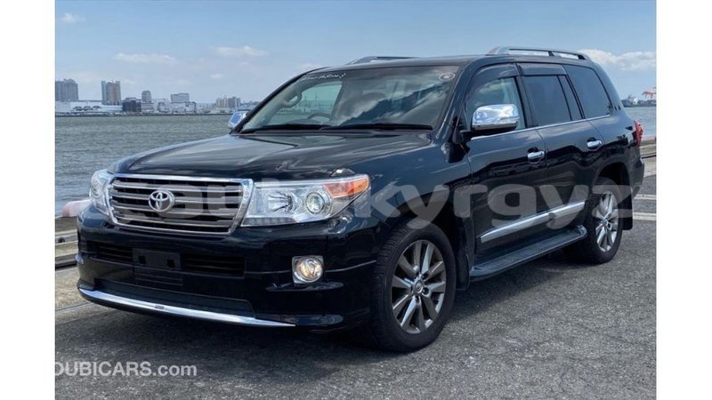 Big with watermark toyota land cruiser batken import dubai 3705