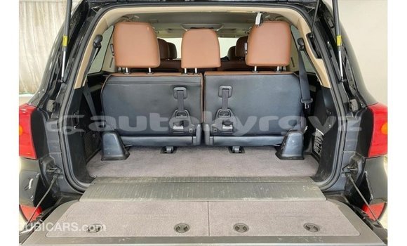 Buy Import Toyota Land Cruiser Black Car in Import - Dubai in Batken Buy Import Toyota Land Cruiser Black Car in Import - Dubai in Batken