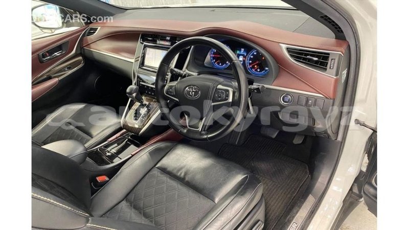 Big with watermark toyota harrier batken import dubai 3706