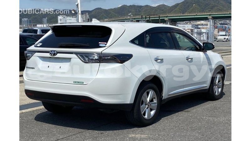 Big with watermark toyota harrier batken import dubai 3706