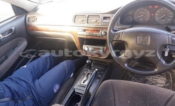 Buy Used Honda Inspire Silver Car in Bishkek in Bishkek Buy Used Honda Inspire Silver Car in Bishkek in Bishkek