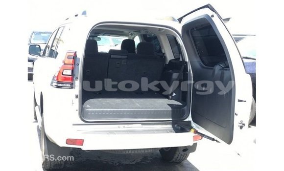 Buy Import Toyota Prado White Car in Import - Dubai in Batken Buy Import Toyota Prado White Car in Import - Dubai in Batken