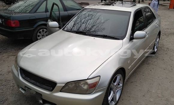 Buy Used Lexus IS Silver Car in Bishkek in Bishkek Buy Used Lexus IS Silver Car in Bishkek in Bishkek