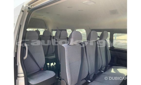 Buy Import Toyota Hiace White Car in Import - Dubai in Batken Buy Import Toyota Hiace White Car in Import - Dubai in Batken