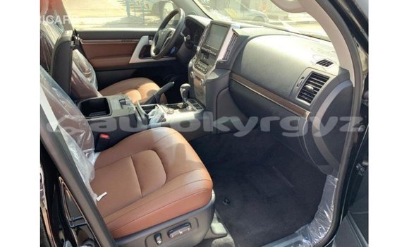 Buy Import Toyota Land Cruiser Black Car in Import - Dubai in Batken Buy Import Toyota Land Cruiser Black Car in Import - Dubai in Batken