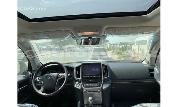 Buy Import Toyota Land Cruiser Black Car in Import - Dubai in Batken Buy Import Toyota Land Cruiser Black Car in Import - Dubai in Batken