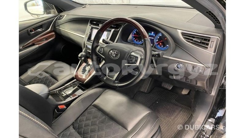 Big with watermark toyota harrier batken import dubai 3719