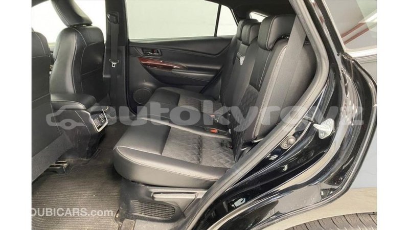 Big with watermark toyota harrier batken import dubai 3719