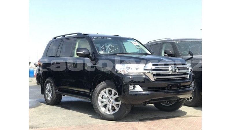 Big with watermark toyota land cruiser batken import dubai 3720