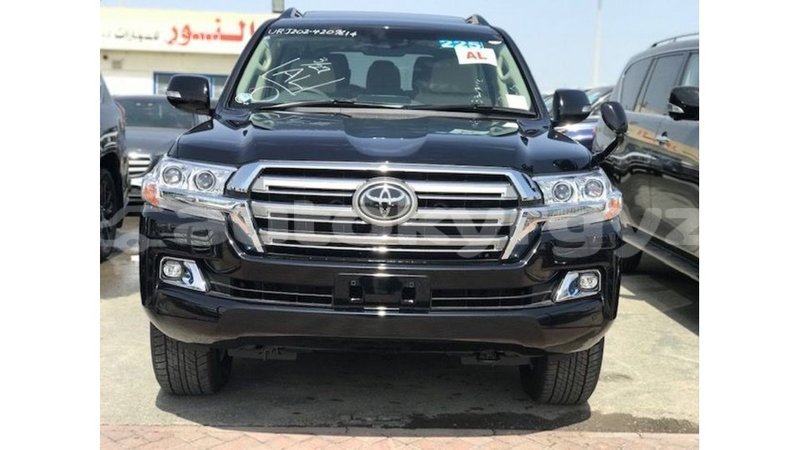 Big with watermark toyota land cruiser batken import dubai 3720