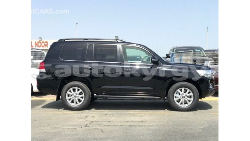 Big with watermark toyota land cruiser batken import dubai 3720