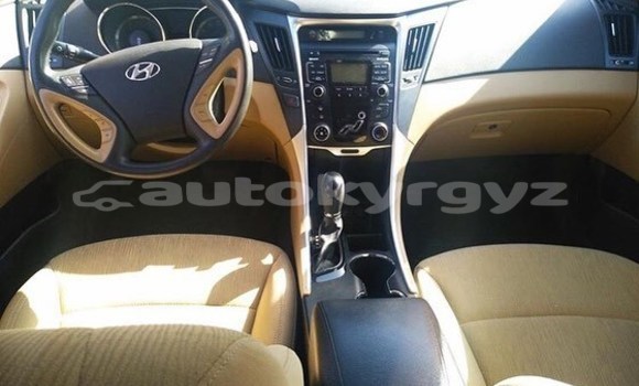 Buy Used Hyundai Sonata White Car in Bishkek in Bishkek Buy Used Hyundai Sonata White Car in Bishkek in Bishkek
