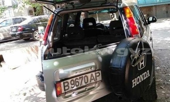 Buy Used Honda CR–V Silver Car in Bishkek in Bishkek Buy Used Honda CR–V Silver Car in Bishkek in Bishkek