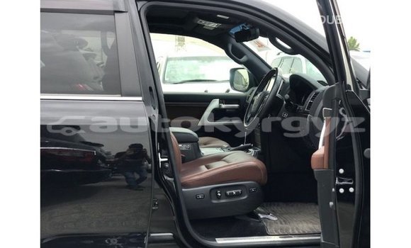 Buy Import Toyota Land Cruiser Black Car in Import - Dubai in Batken Buy Import Toyota Land Cruiser Black Car in Import - Dubai in Batken