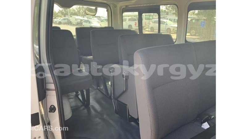 Big with watermark toyota hiace batken import dubai 3727