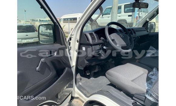 Buy Import Toyota Hiace White Car in Import - Dubai in Batken Buy Import Toyota Hiace White Car in Import - Dubai in Batken