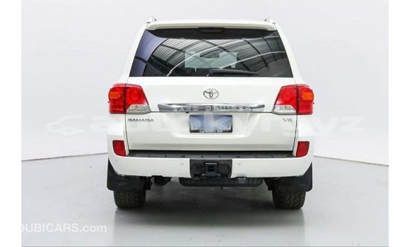 Buy Import Toyota Land Cruiser White Car in Import - Dubai in Batken Buy Import Toyota Land Cruiser White Car in Import - Dubai in Batken