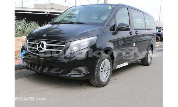 Buy Import Mercedes-Benz 250 Black Car in Import - Dubai in Batken Buy Import Mercedes-Benz 250 Black Car in Import - Dubai in Batken