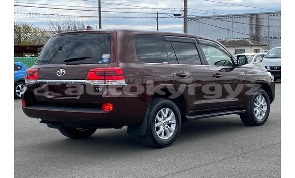 Buy Import Toyota Land Cruiser Red Car in Import - Dubai in Batken Buy Import Toyota Land Cruiser Red Car in Import - Dubai in Batken