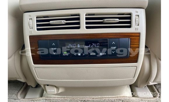 Buy Import Toyota Land Cruiser Red Car in Import - Dubai in Batken Buy Import Toyota Land Cruiser Red Car in Import - Dubai in Batken