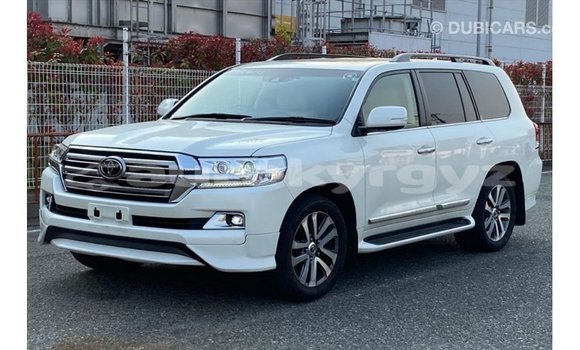 Buy Import Toyota Land Cruiser White Car in Import - Dubai in Batken Buy Import Toyota Land Cruiser White Car in Import - Dubai in Batken