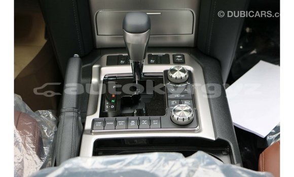 Buy Import Toyota Land Cruiser White Car in Import - Dubai in Batken Buy Import Toyota Land Cruiser White Car in Import - Dubai in Batken