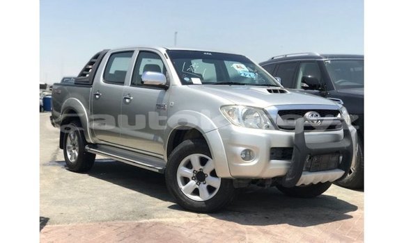 Buy Import Toyota Hilux Other Car in Import - Dubai in Batken Buy Import Toyota Hilux Other Car in Import - Dubai in Batken