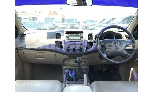 Buy Import Toyota Hilux Other Car in Import - Dubai in Batken Buy Import Toyota Hilux Other Car in Import - Dubai in Batken