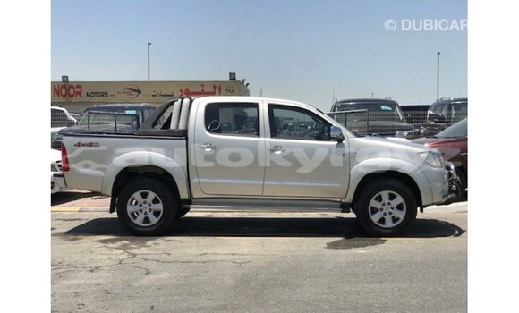 Buy Import Toyota Hilux Other Car in Import - Dubai in Batken Buy Import Toyota Hilux Other Car in Import - Dubai in Batken