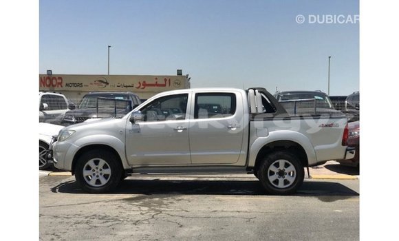 Buy Import Toyota Hilux Other Car in Import - Dubai in Batken Buy Import Toyota Hilux Other Car in Import - Dubai in Batken