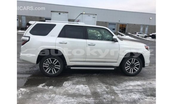 Buy Import Toyota 4Runner White Car in Import - Dubai in Batken Buy Import Toyota 4Runner White Car in Import - Dubai in Batken