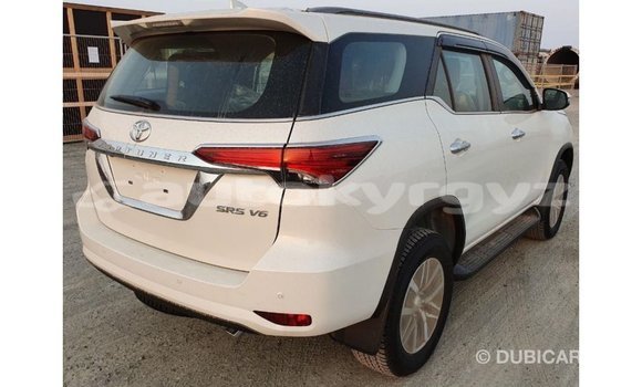 Buy Import Toyota Fortuner White Car in Import - Dubai in Batken Buy Import Toyota Fortuner White Car in Import - Dubai in Batken