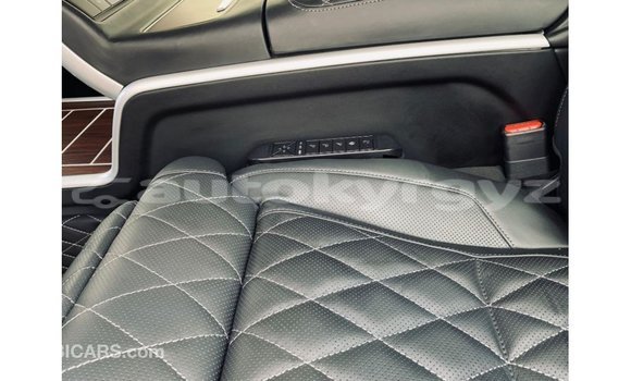 Buy Import Toyota Land Cruiser Black Car in Import - Dubai in Batken Buy Import Toyota Land Cruiser Black Car in Import - Dubai in Batken